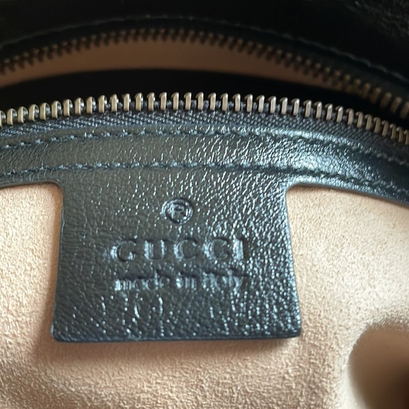 GUCCI MARMONT MATELASSE MEDIUM TOTE BLACK LEATHER - Picture 9 of 11